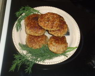 Котлеты куриные с гречкой