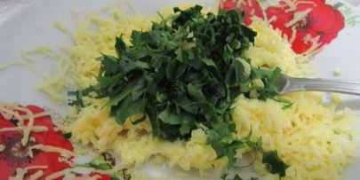 котлеты с начинкой из сыра и зелени