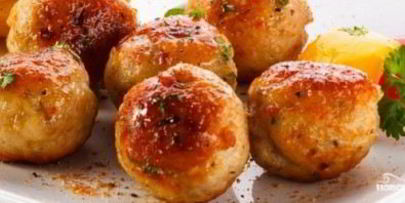 котлеты с помидорами