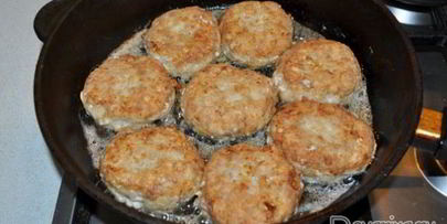 котлеты в сливочно-сырном соусе