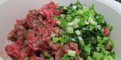 мясные котлеты под сметанным соусом