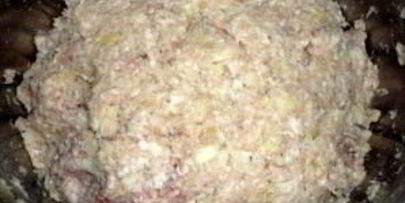 рыбные котлеты из щуки с салом