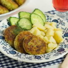 Рецепт Вегетарианские котлетки из кабачка и риса