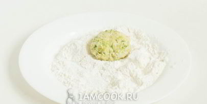 вегетарианские котлетки из кабачка и риса