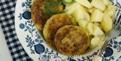 вегетарианские котлетки из кабачка и риса