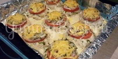 запеченные куриные котлетки под шубкой