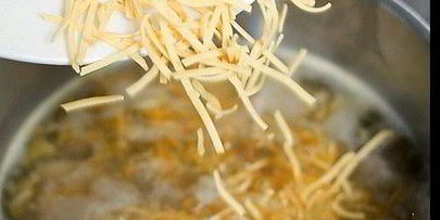 куриная лапша с потрохами