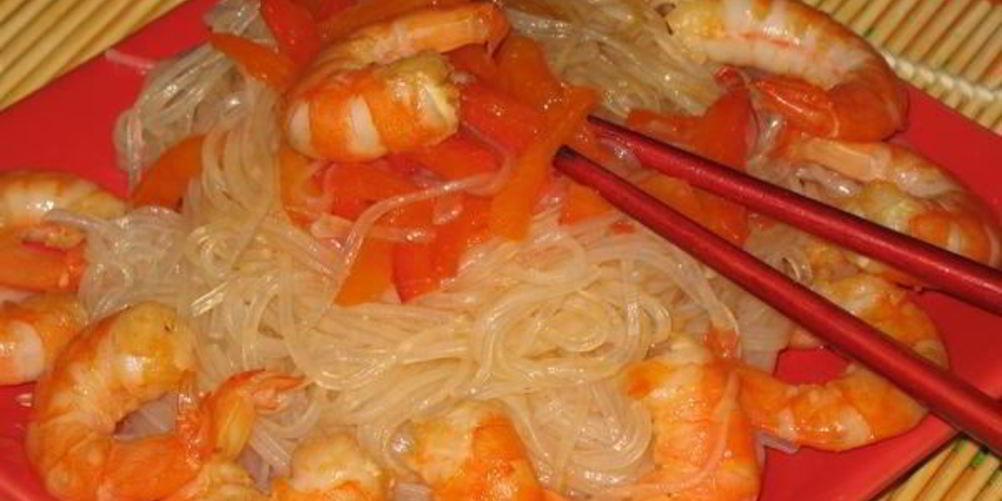 Рецепт лапша с креветками и овощами
