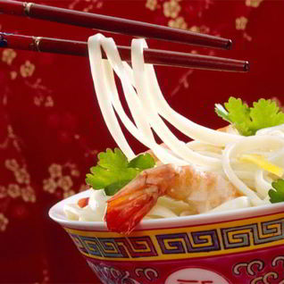 Лапша с курицей и овощами