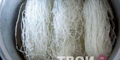 лапша в воке