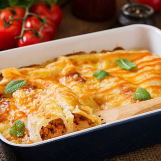 Фаршированные каннеллони с соусом бешамель