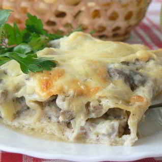 Каннелони с фаршем и грибами