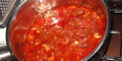 макароны бантики в соусе из томатов