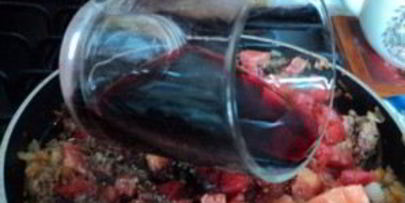 макароны под соусом болоньезе