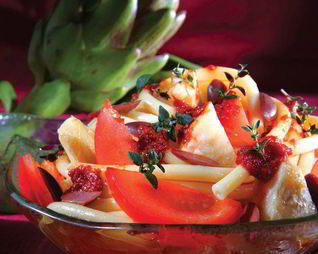 Макароны с артишоками, оливками и запеченными томатами