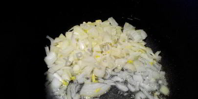 макароны с фаршем в мультиварке