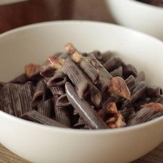 Макароны с карамелью