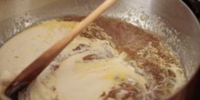 макароны с карамелью