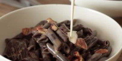 макароны с карамелью