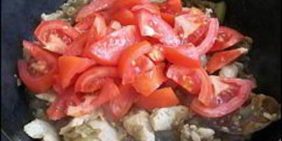 макароны с курицей и баклажанами