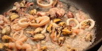 макароны с морепродуктами