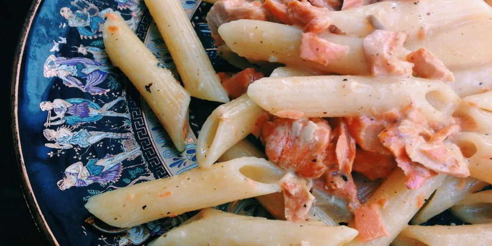 Рецепт макароны с семгой в сливочно-горчичном соусе