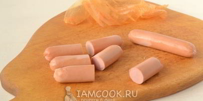 макароны в сосисках