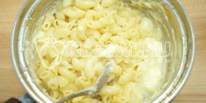 макароны в сырном соусе