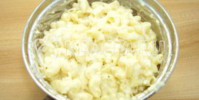 макароны в сырном соусе