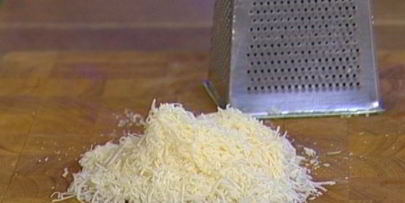 макароны-звездочки с помидорами и цукини