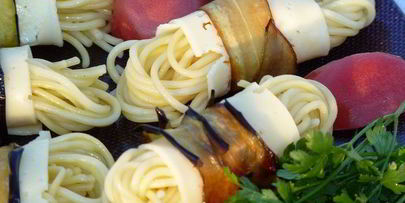 моточки-гриль из спагетти