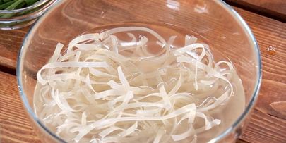 пад тай — жареная лапша по-тайски