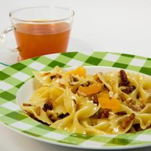 Рецепт Паста с курагой и грецким орехом в цитрусово-йогуртовой заправке