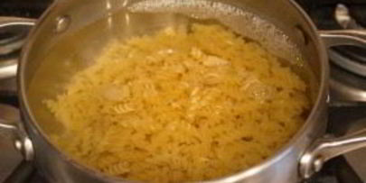 паста с куриным фаршем