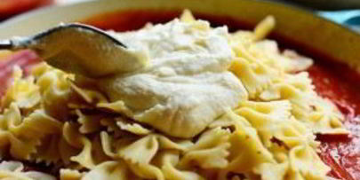 паста с курицей и томатами