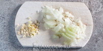 паста с морепродуктами в томатном соусе