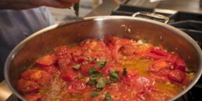 паста с помидорами и чесноком