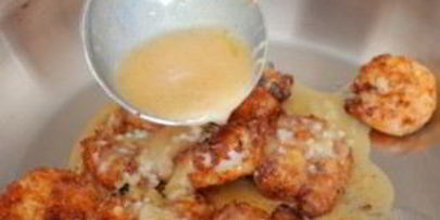 паста с жареными креветками и лимонно-чесночным маслом