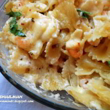 Рецепт Паста, запеченная с креветками и тремя видами сыра