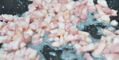 спагетти с беконом и сливками