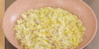 спагетти с грибным соусом