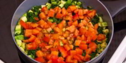 спагетти с кабачками и шпинатом