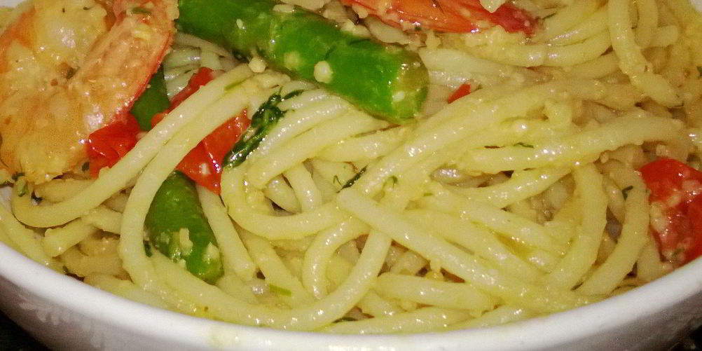 Рецепт спагетти с креветками и спаржей