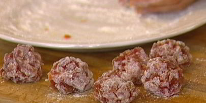 спагетти с шариками из тунца