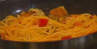 спагетти с шариками из тунца