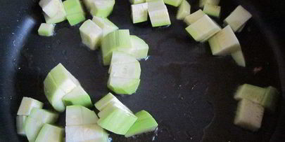 спагетти с соусом из кабачков