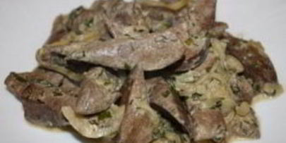 бефстроганов из печени в мультиварке