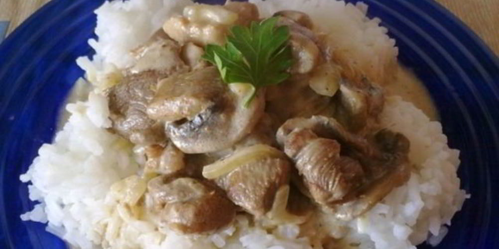 Рецепт индейка, тушенная с грибами