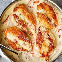 Рецепт Куриное филе, тушенное в сливках