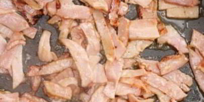 куриное филе, тушенное в сливках